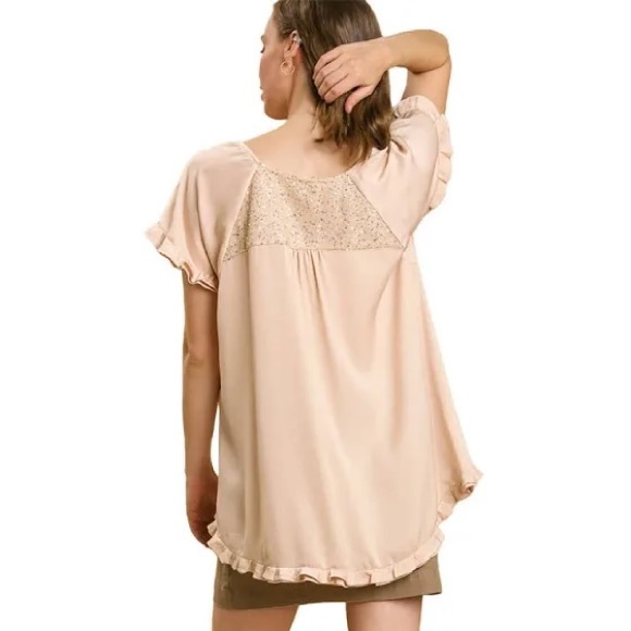 Umgee Satin Sequin Top- Size Medium - Picture 3 of 5